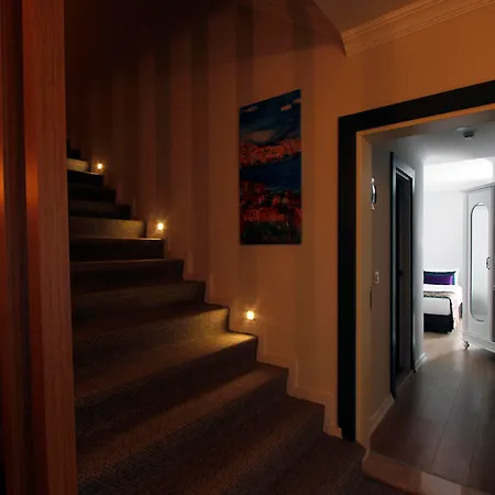 Azuu Boutique Hotel