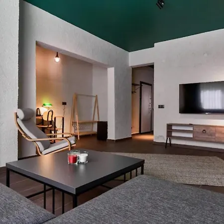Hotel Azuu Boutique 4*